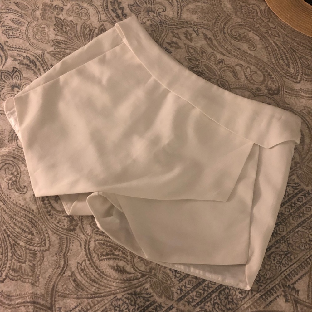 Asymmetrical Hem Skort